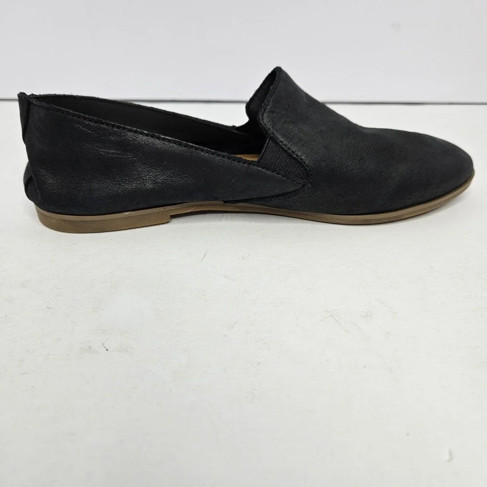Lucky Brand Slip On Shoes‎ Black Flats Size 6.5 Heel To Toe 9.5